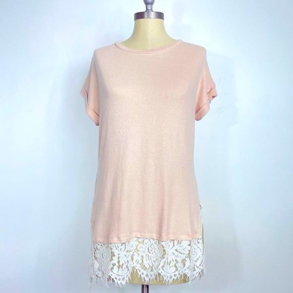 Bobeou | lace trimmed blouse Small two tone cream and off white lace.